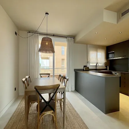 Apartment Apartment With Two Rooms Near Sea Beach *