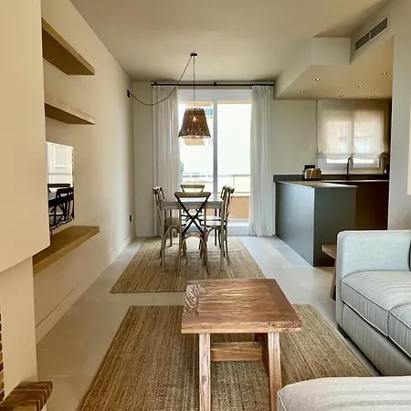 Apartment With Two Rooms Near Sea Beach Pals